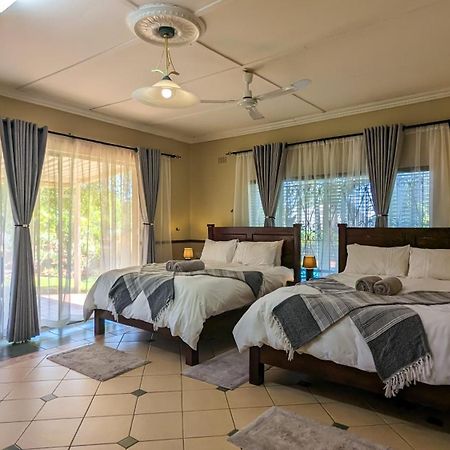 Room In Villa - Zambezi Family Lodge - Elephant Room Victoria Falls Eksteriør billede